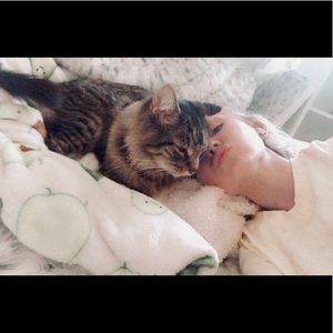 Meet your Posher, Hannah